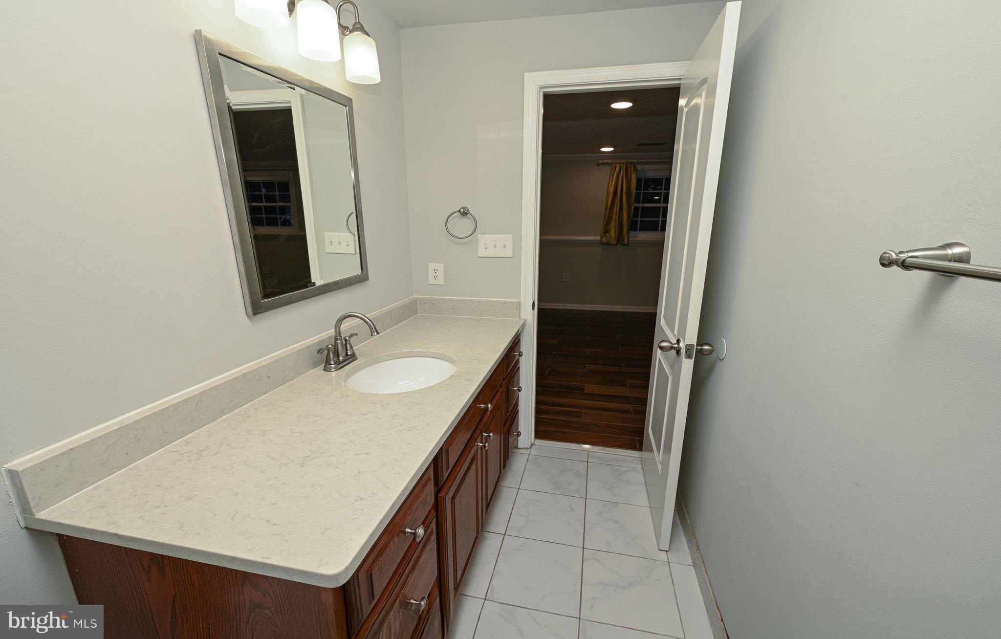 NEWINGTON FOREST - Residential