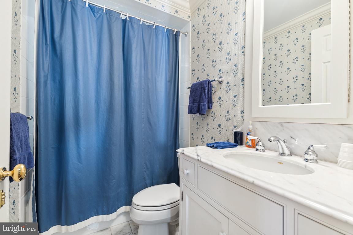 OAK HILL ESTATES - Residential