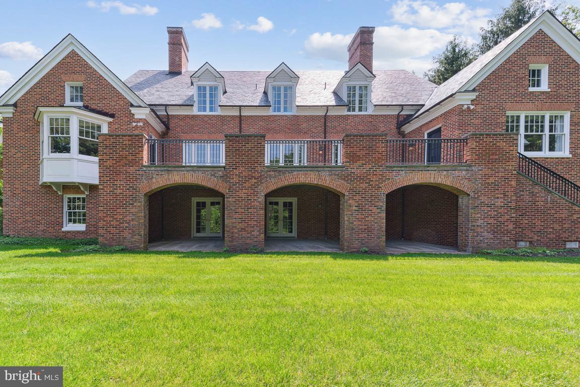 OAK HILL ESTATES - Residential