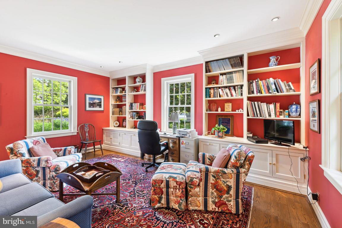 OAK HILL ESTATES - Residential