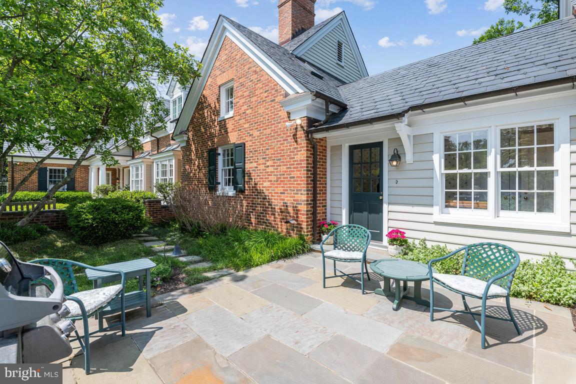 OAK HILL ESTATES - Residential