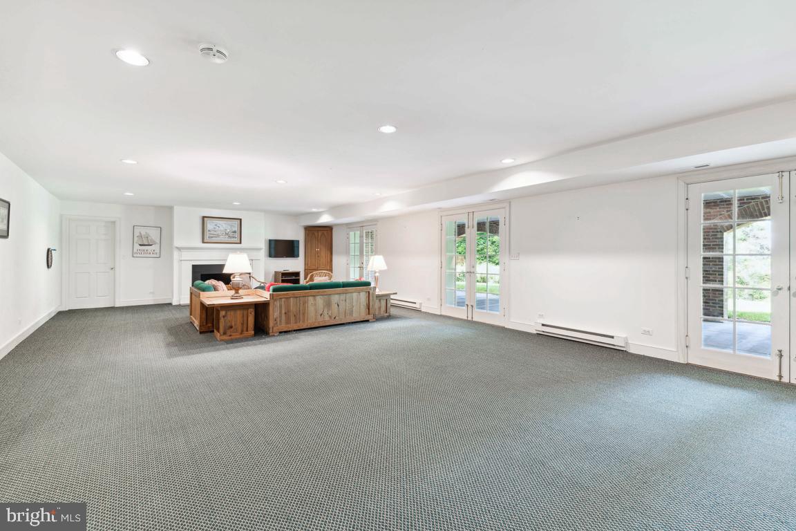 OAK HILL ESTATES - Residential