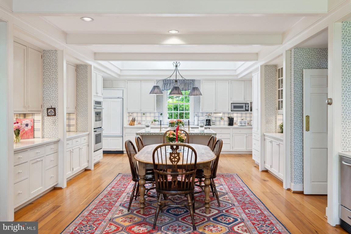 OAK HILL ESTATES - Residential