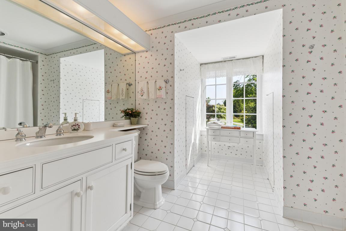 OAK HILL ESTATES - Residential