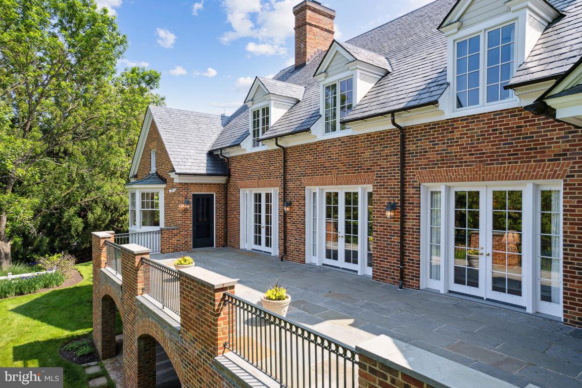 OAK HILL ESTATES - Residential