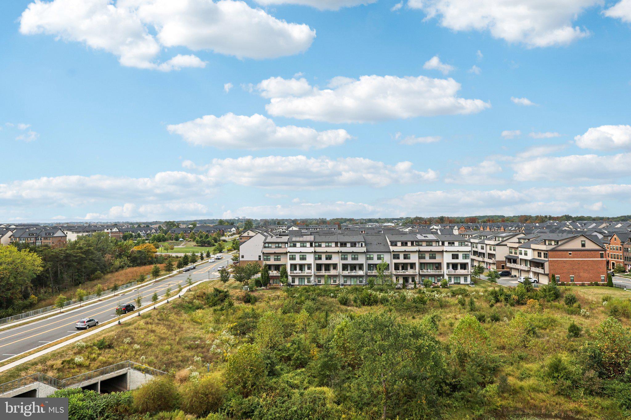 METRO WALK AT MOOREFIELD STATION - Residential