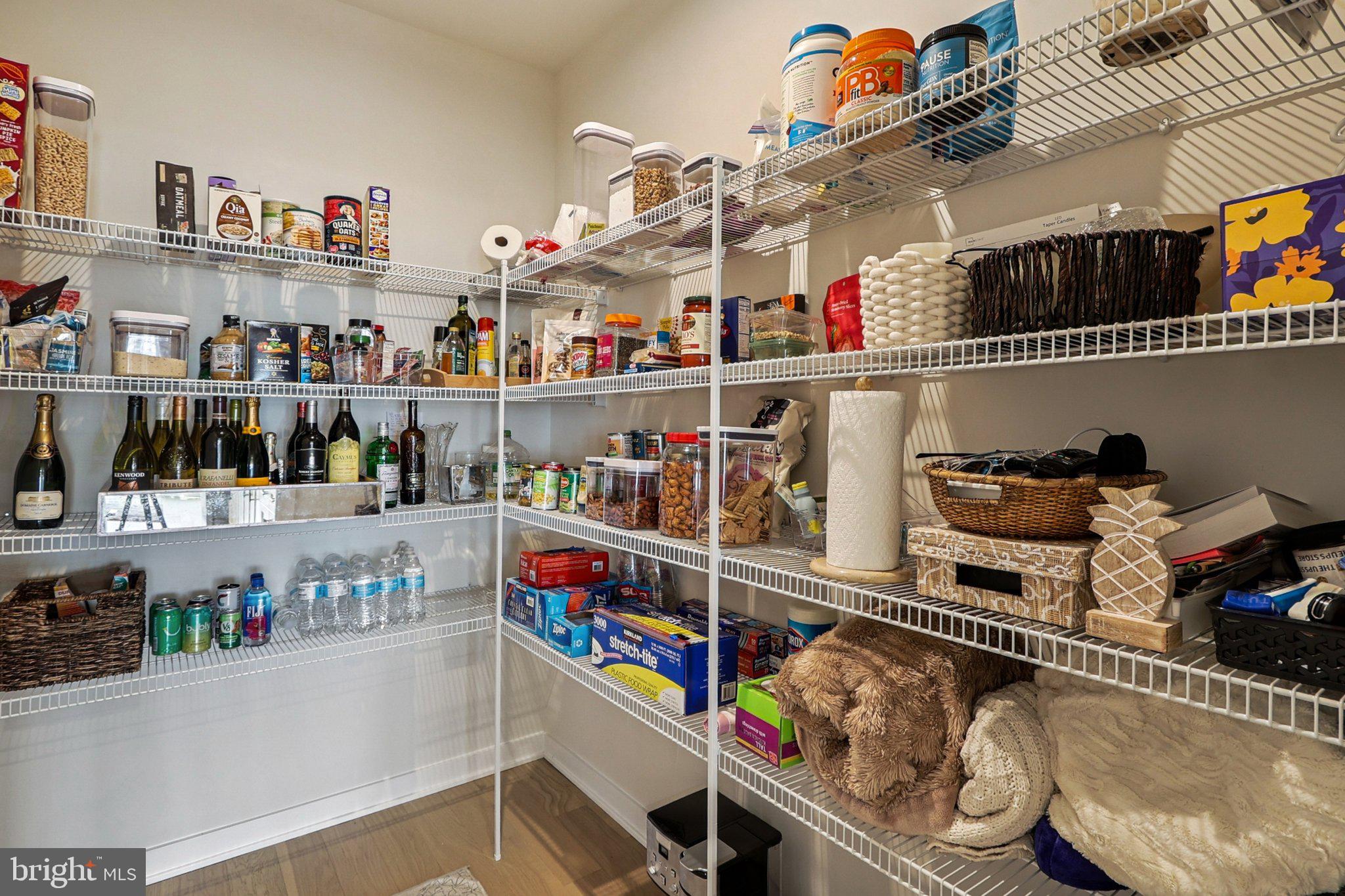 METRO WALK AT MOOREFIELD STATION - Residential