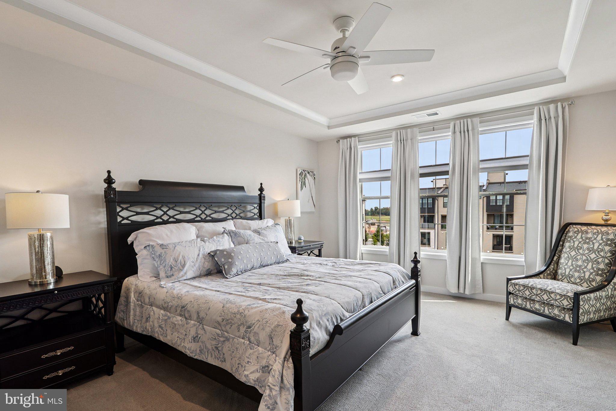 METRO WALK AT MOOREFIELD STATION - Residential