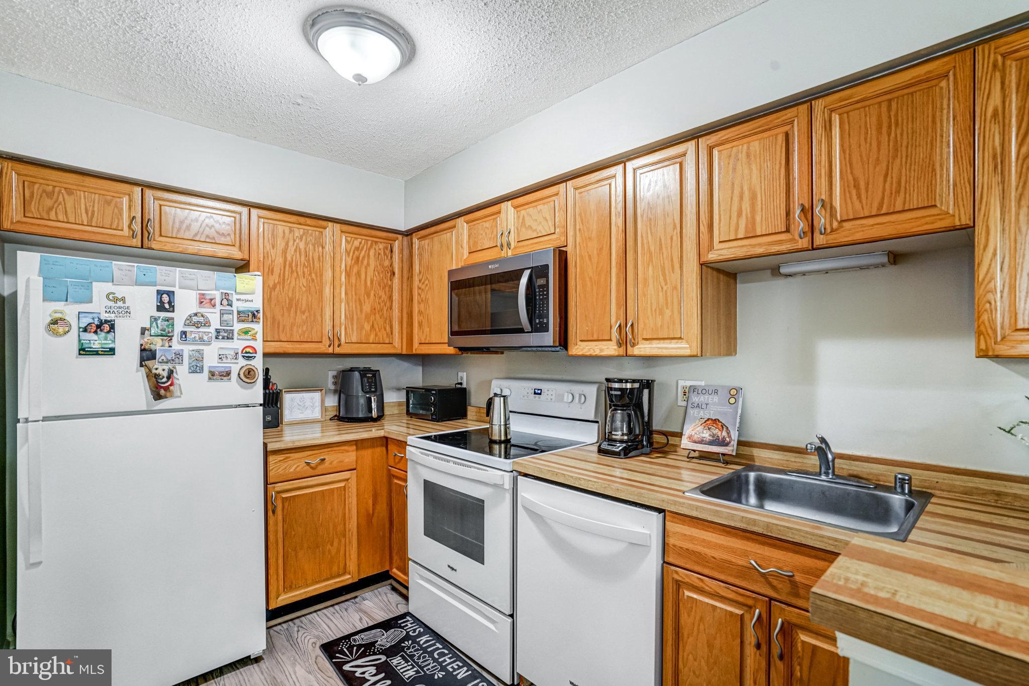 THE COVE - Residential