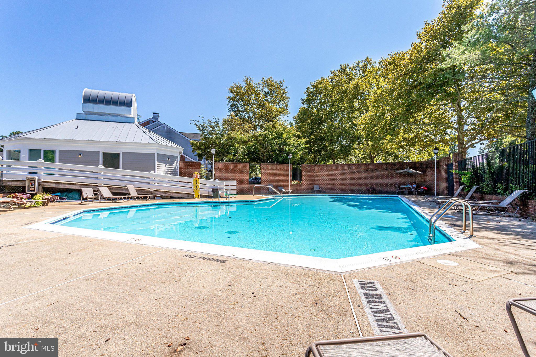 THE COVE - Residential