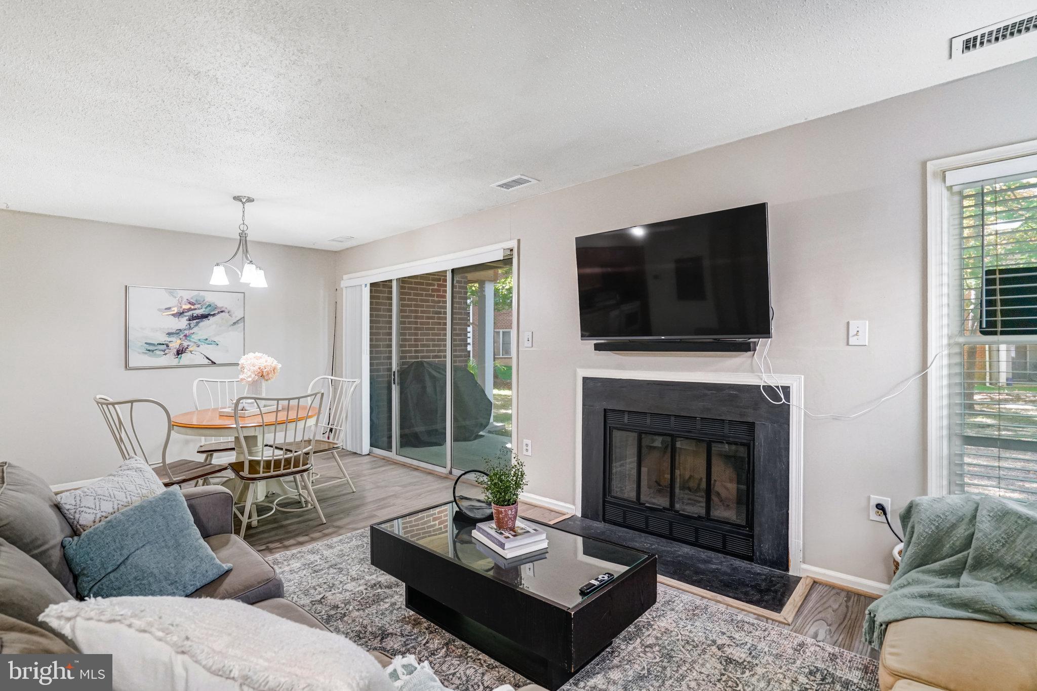 THE COVE - Residential