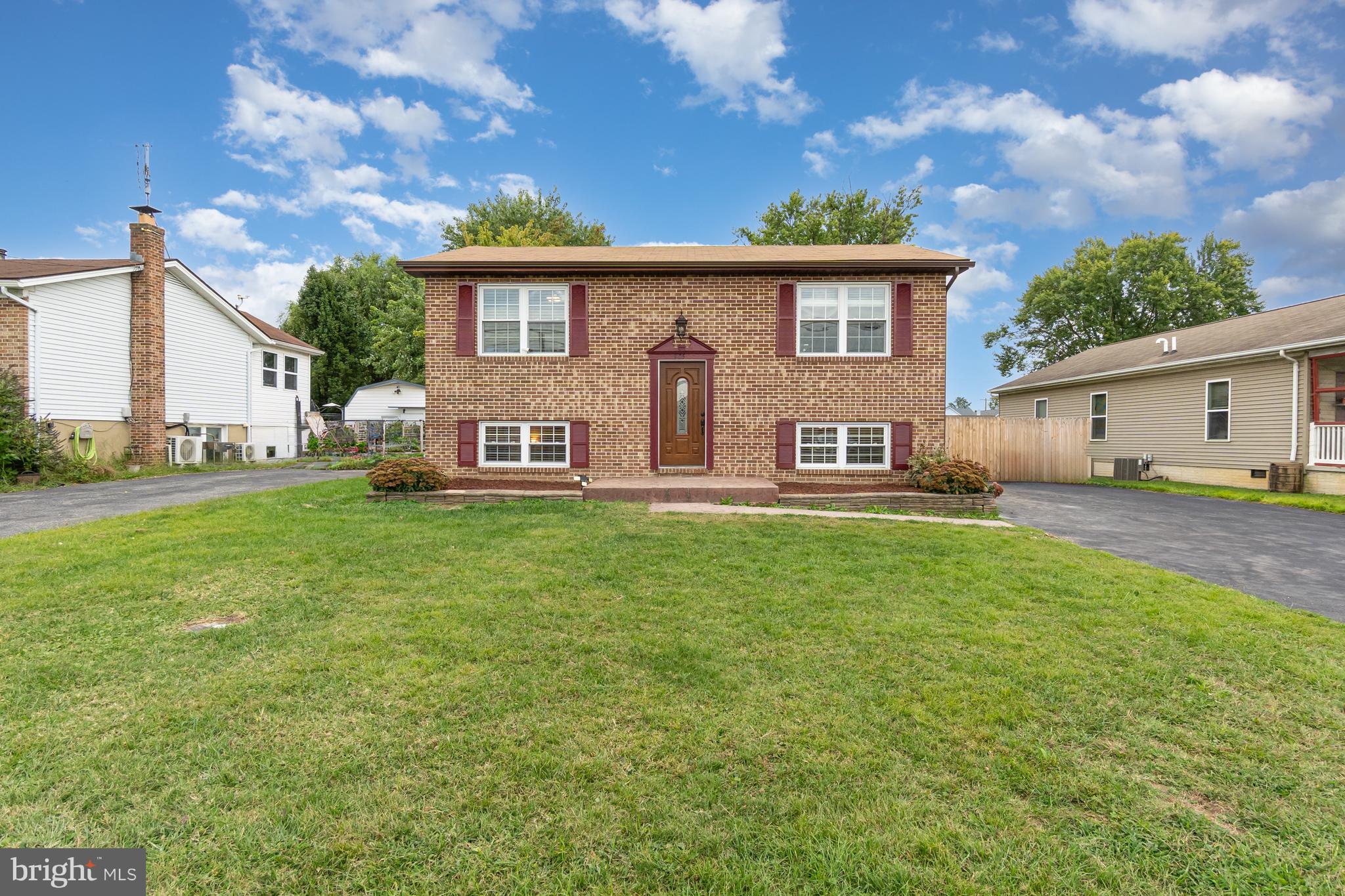305 CHERRY STREET