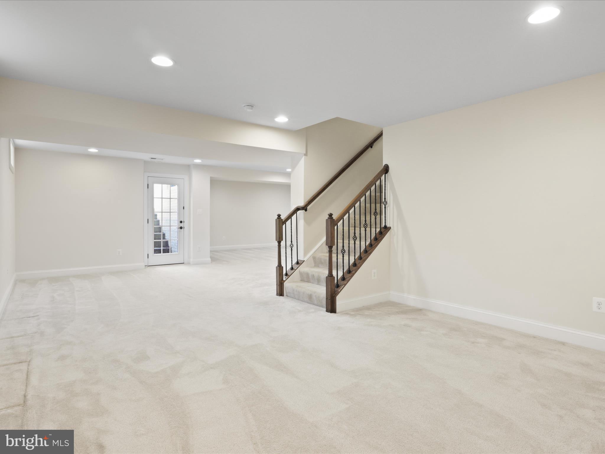 ASHBURN - Residential