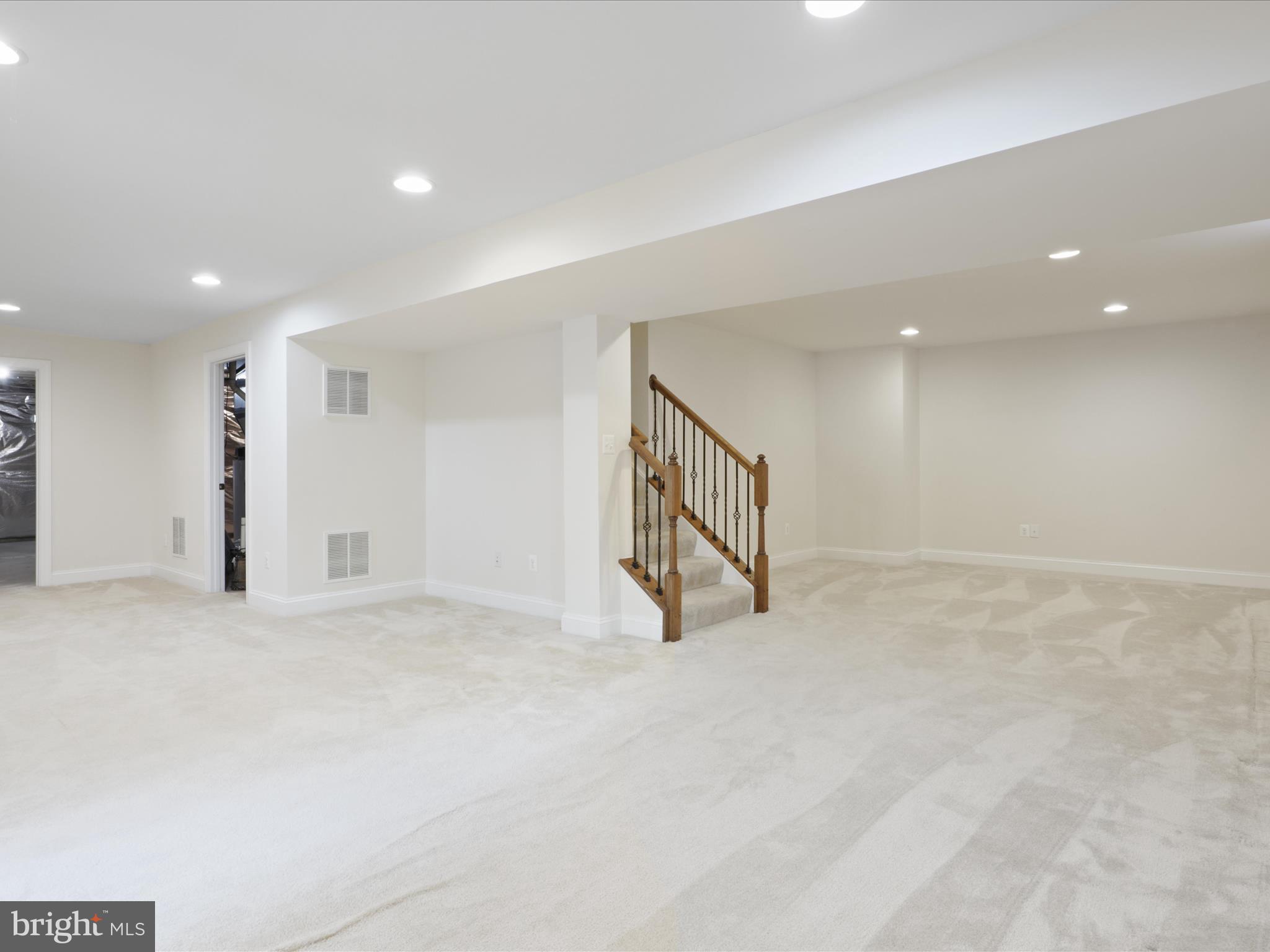 ASHBURN - Residential