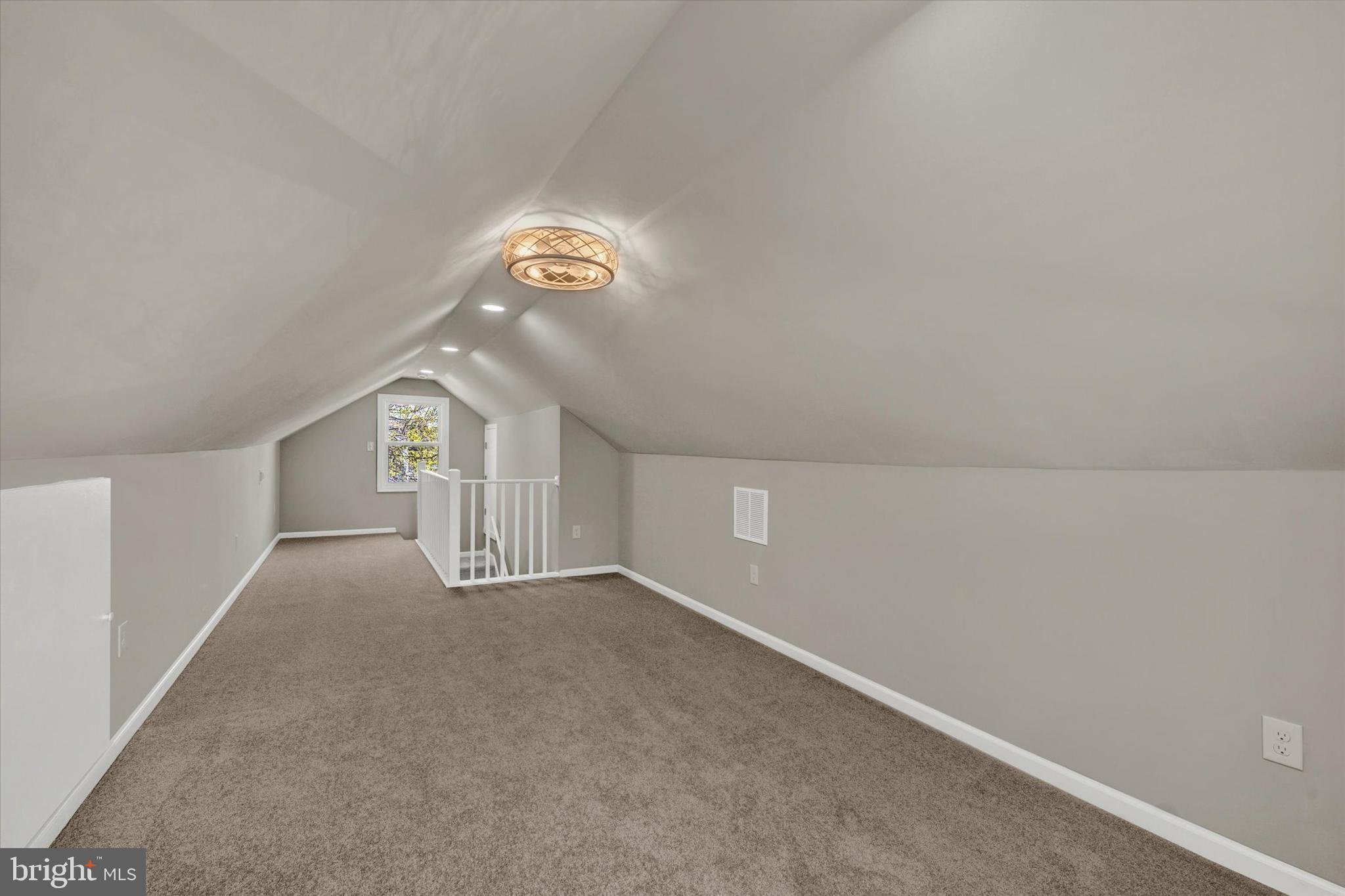 FULLERTON - Residential