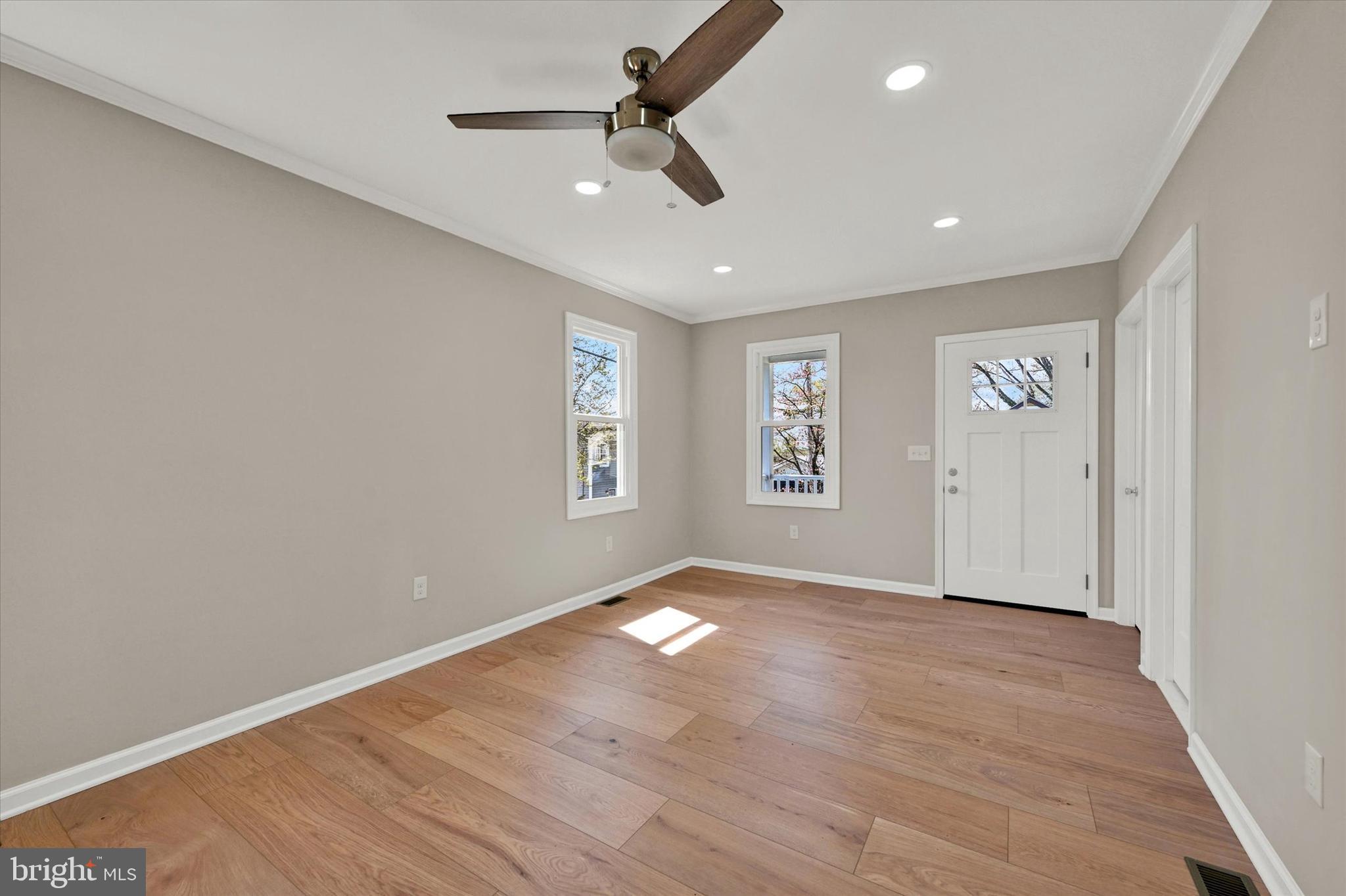 FULLERTON - Residential