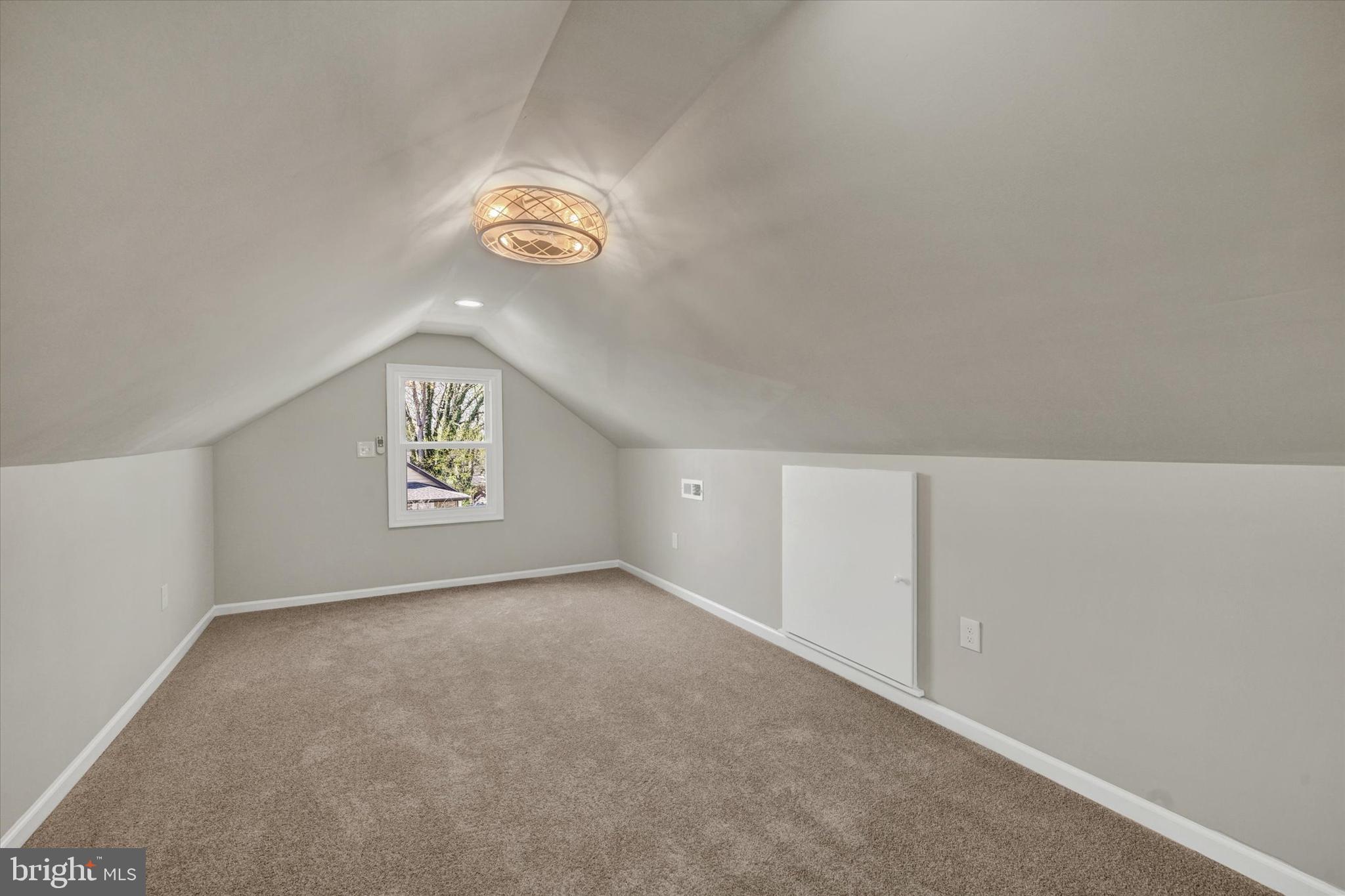 FULLERTON - Residential