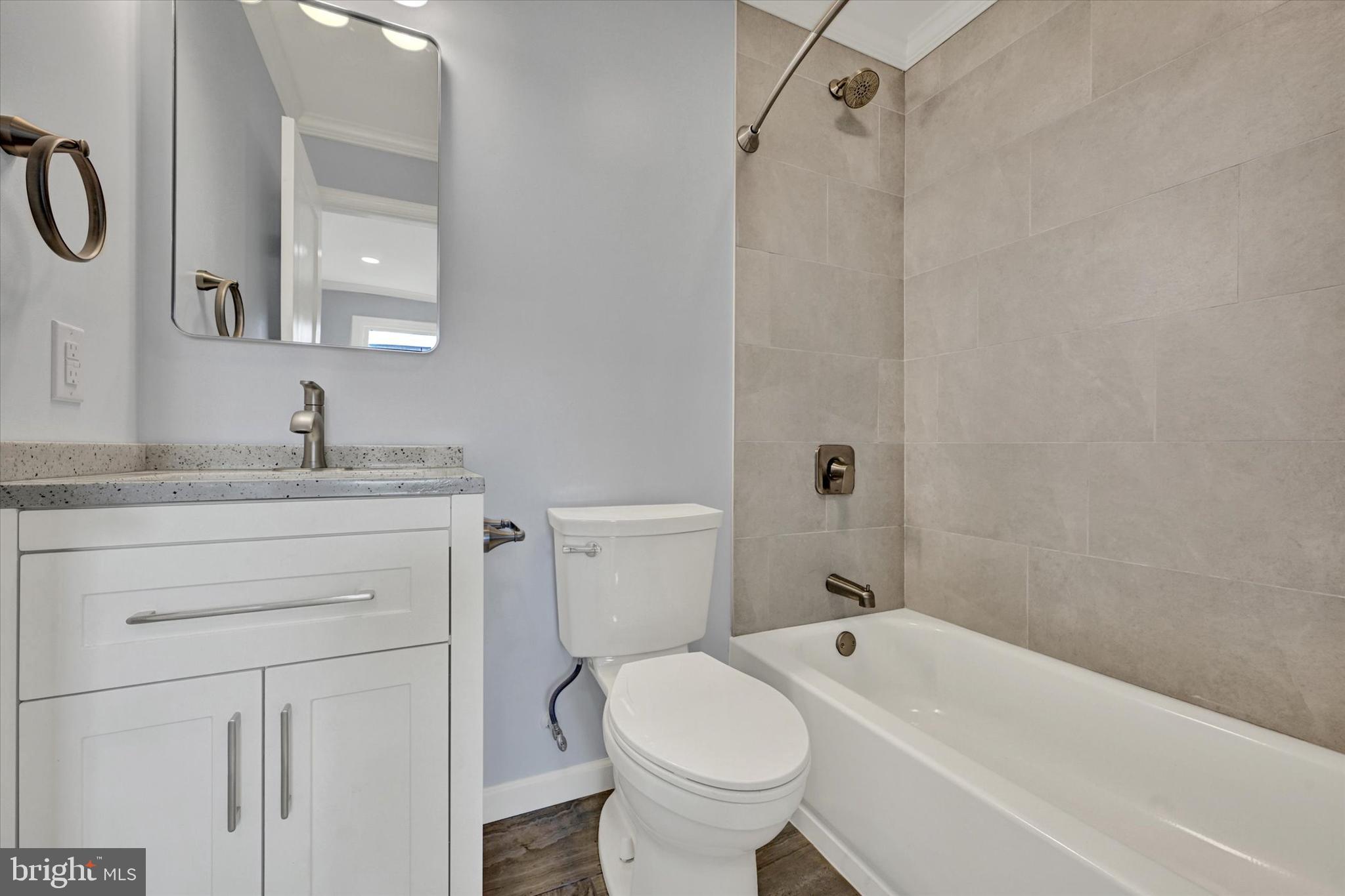 FULLERTON - Residential