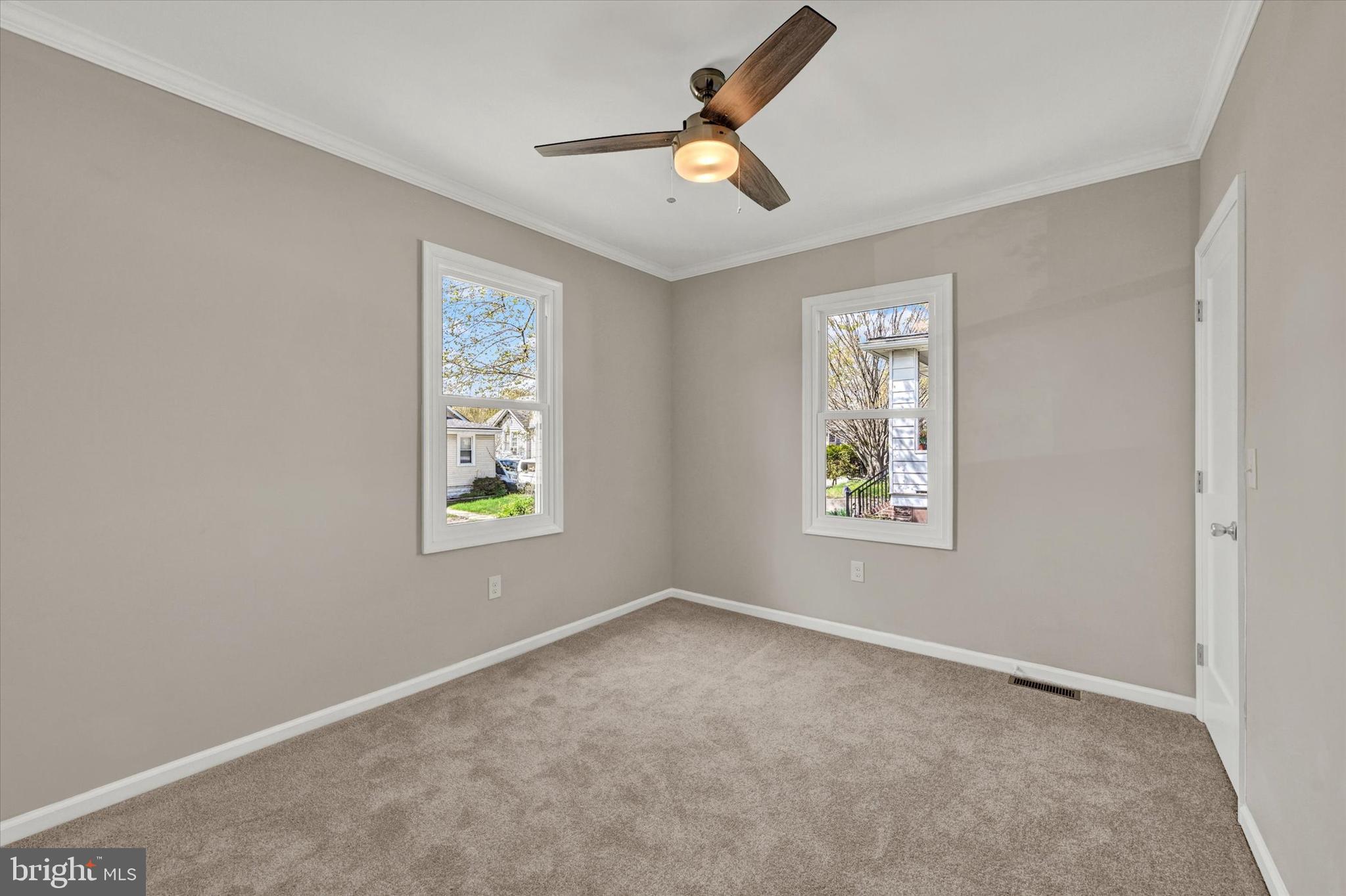 FULLERTON - Residential