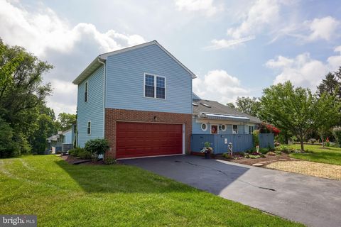 Photo of 220 Winding Hill Drive, LANCASTER, PA 17601 (MLS # PALA2072720)