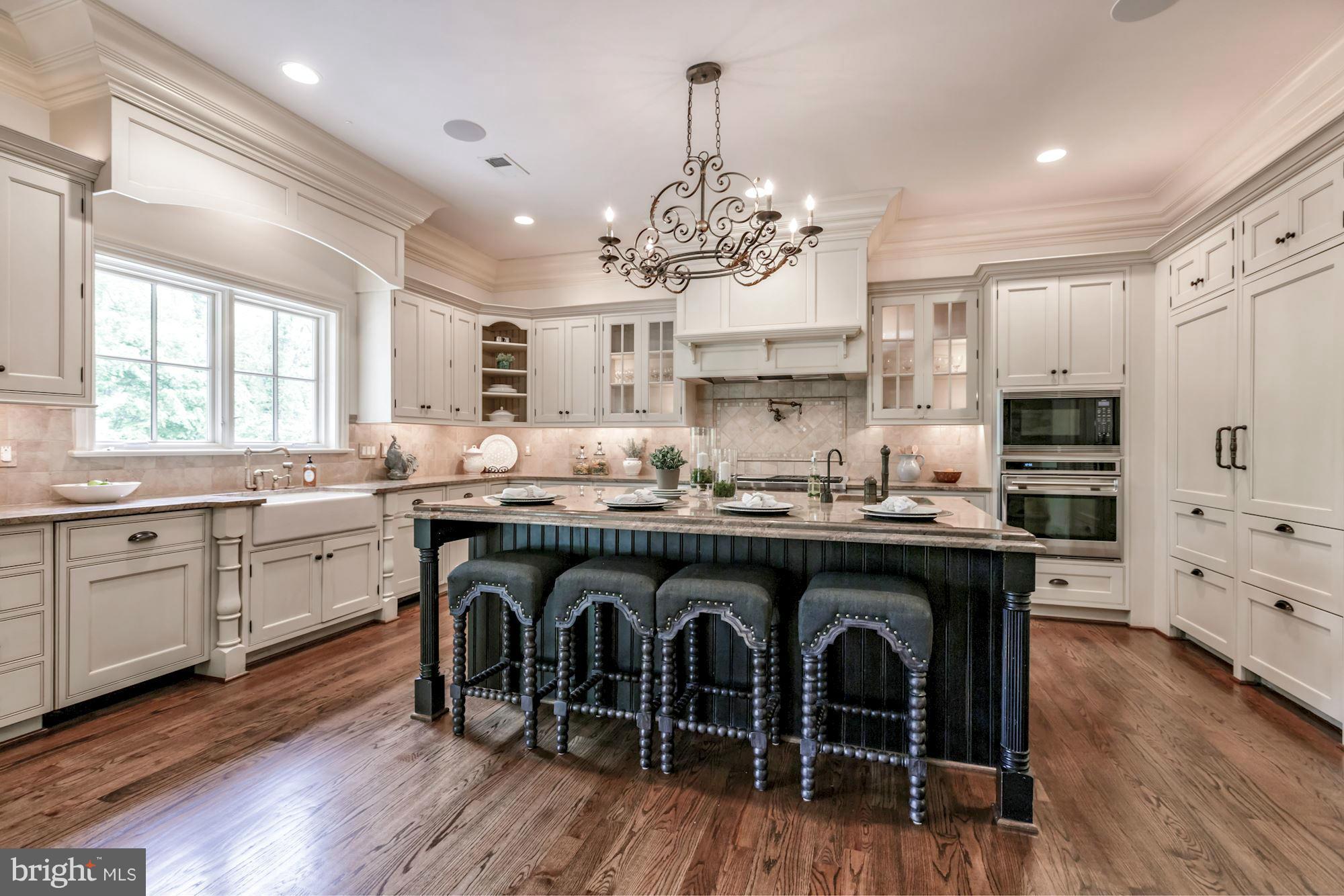 LANGLEY FARMS - Residential