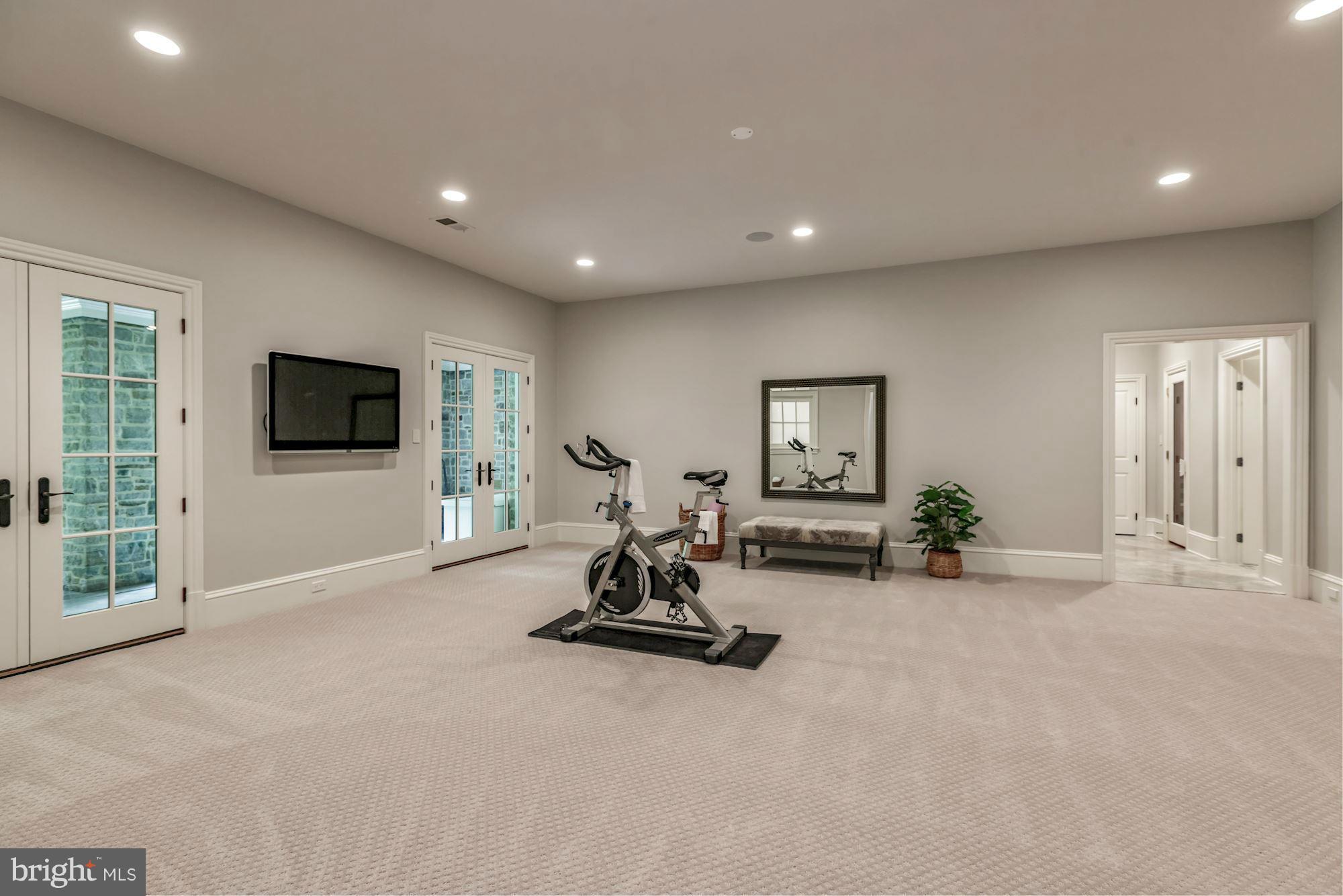 LANGLEY FARMS - Residential