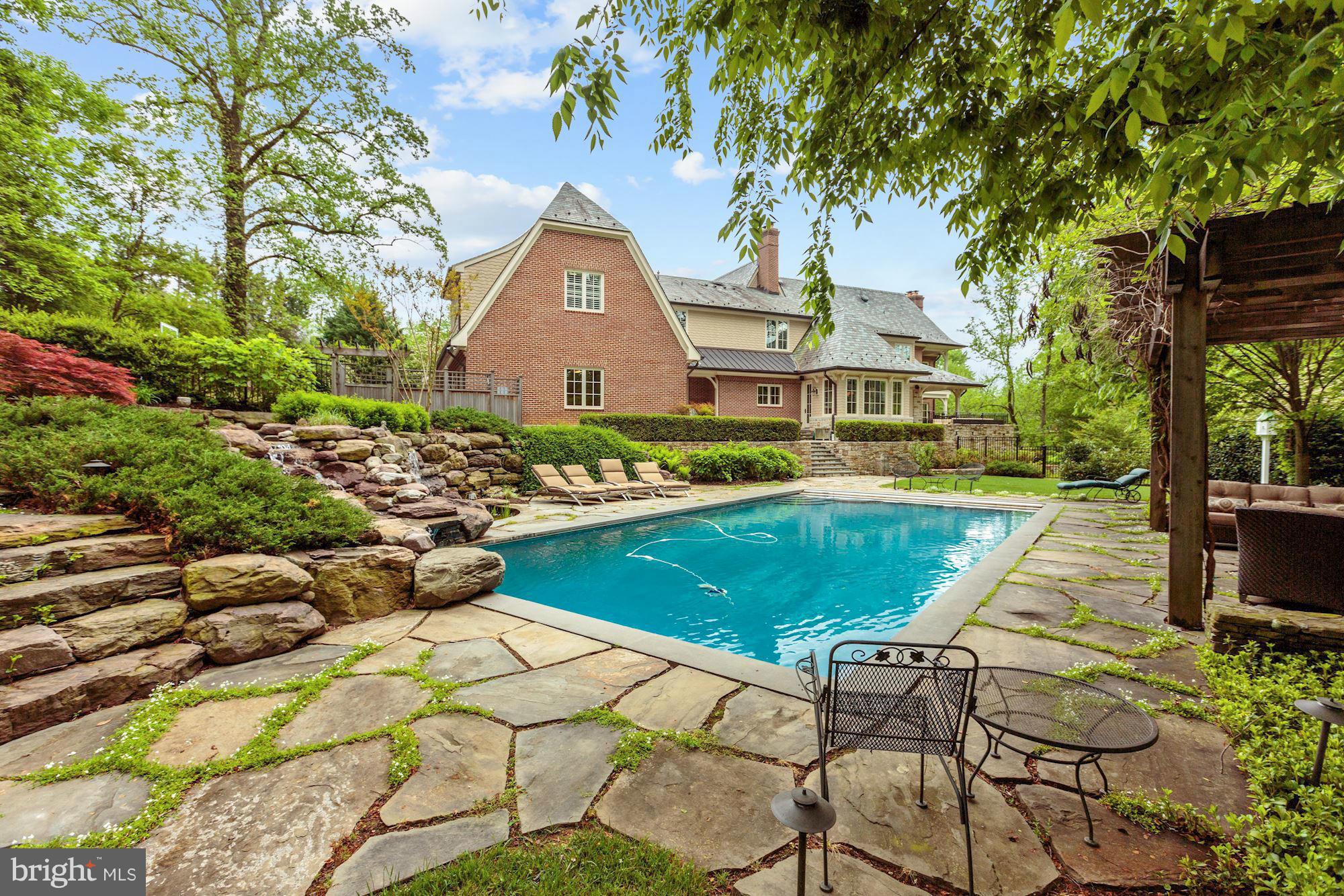 LANGLEY FARMS - Residential