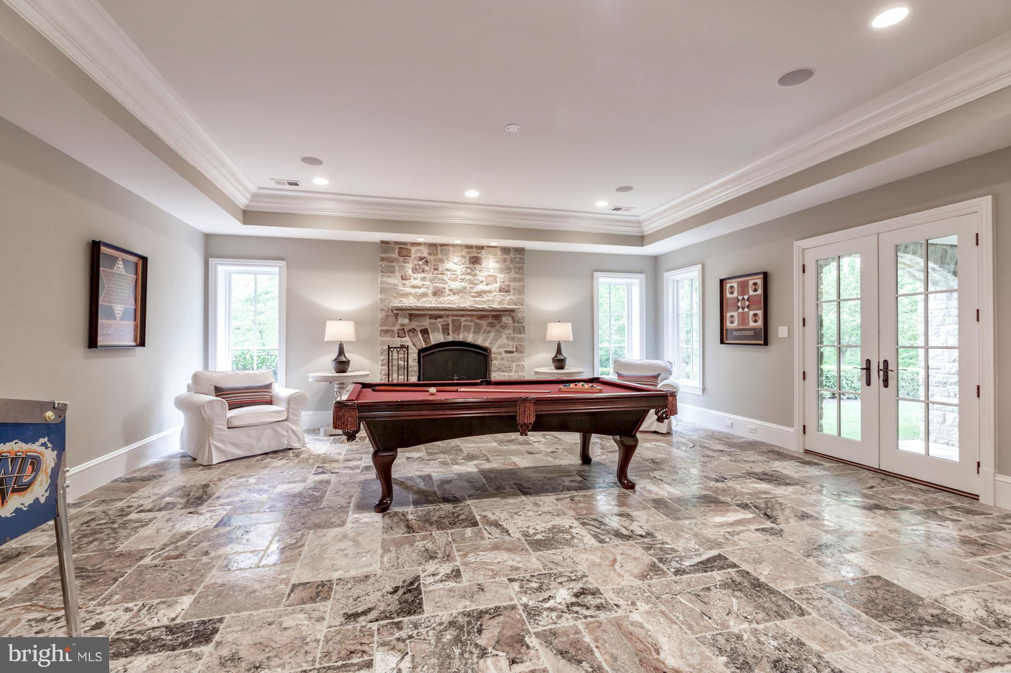 LANGLEY FARMS - Residential