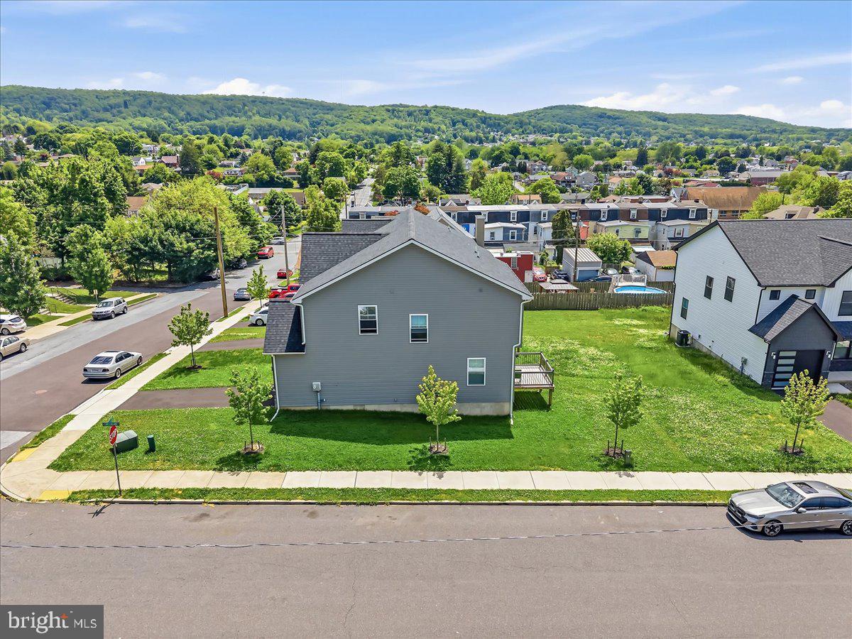 SOUTH ALLENTOWN - Residential