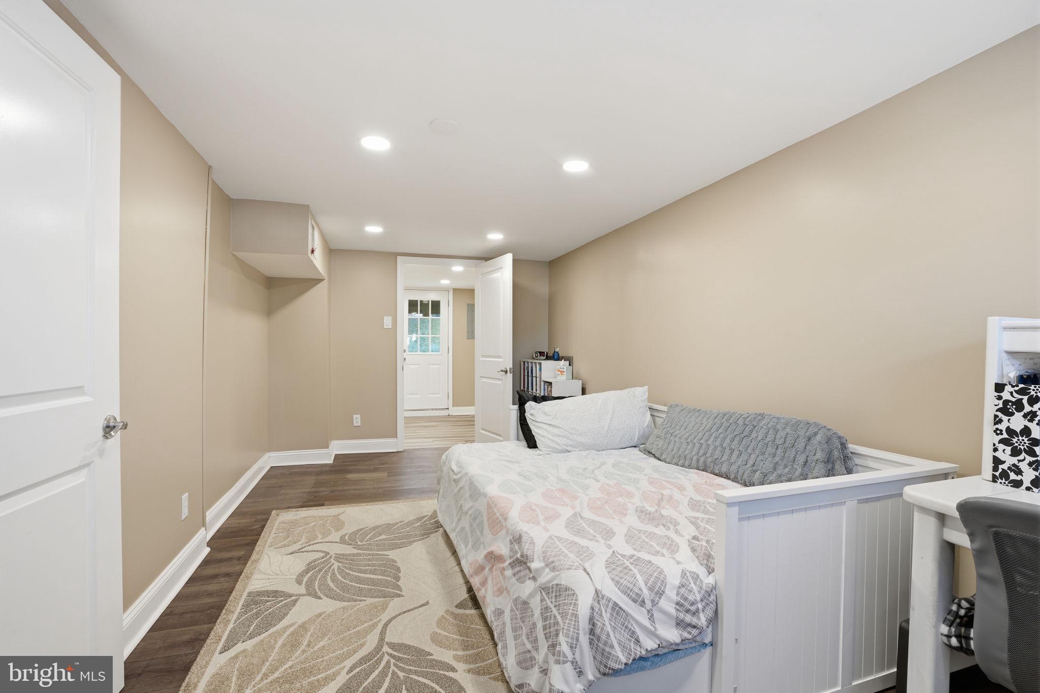 PARKWOOD - Residential