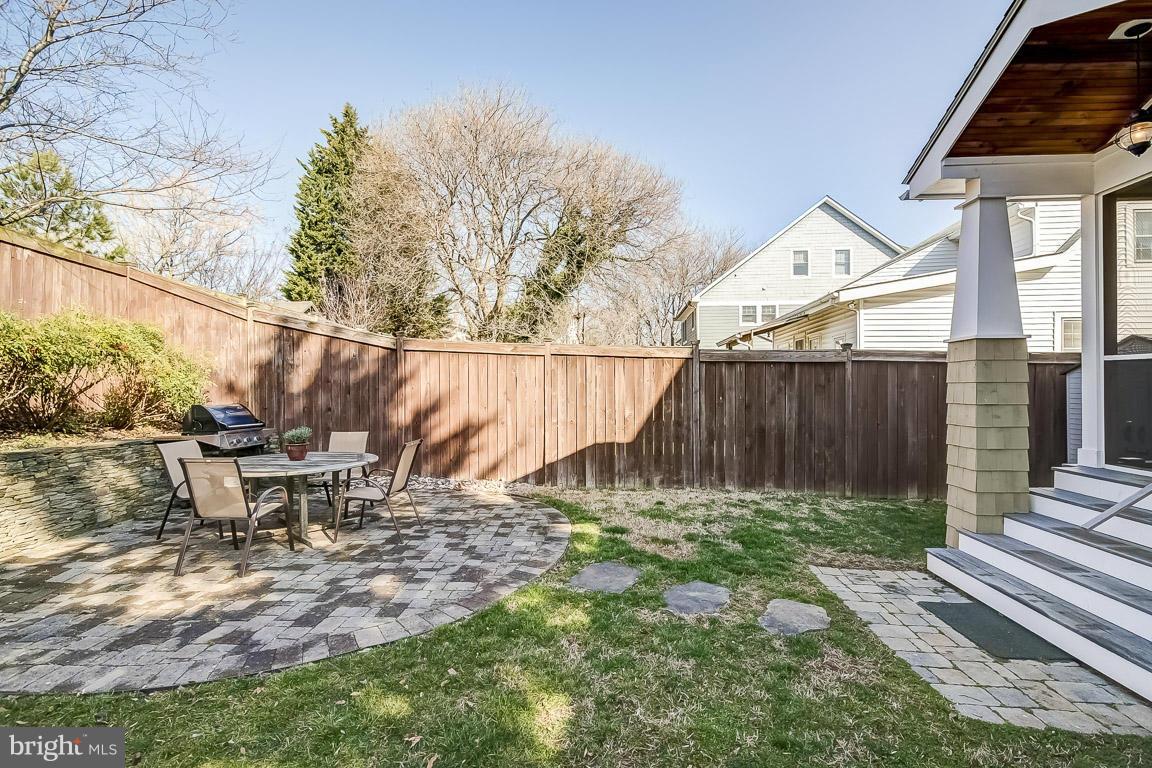 MURRAY HILL - Residential