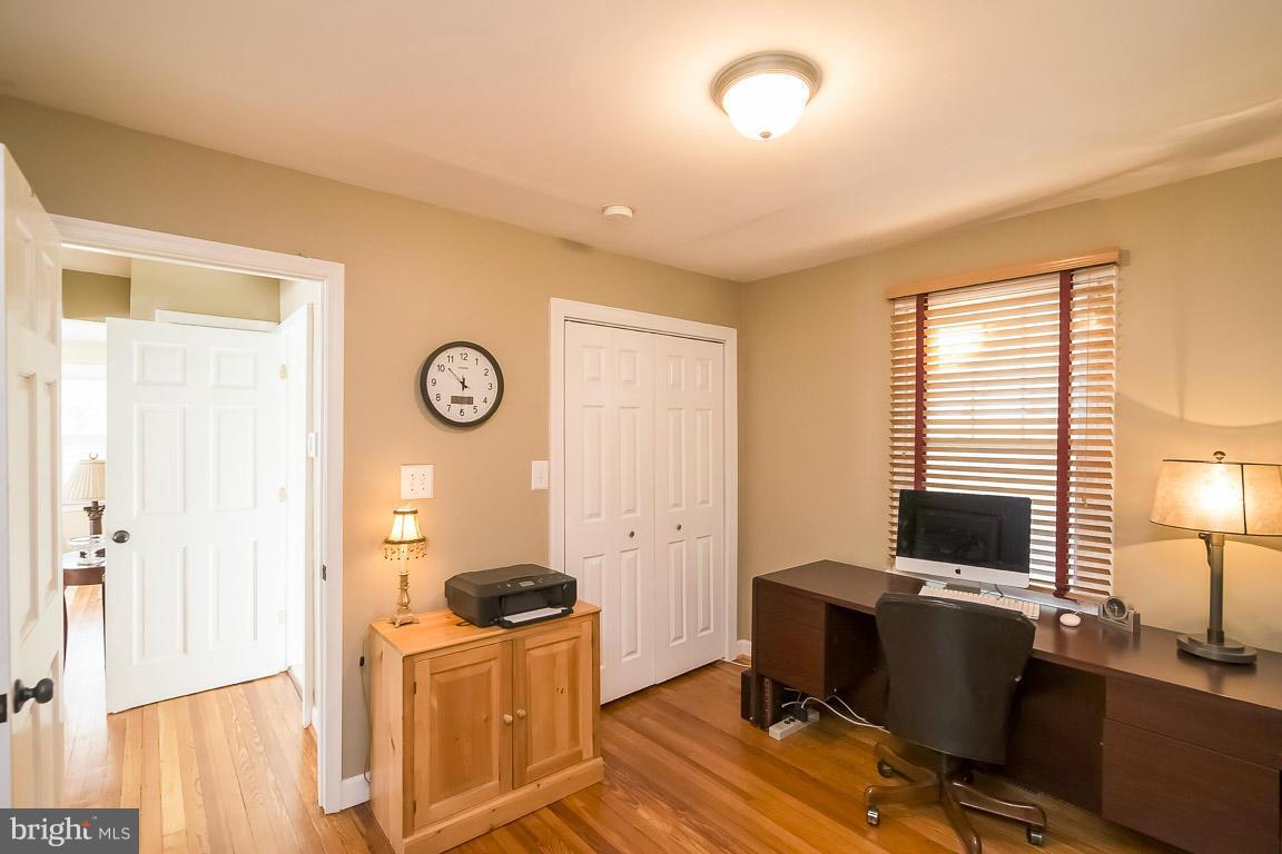 MURRAY HILL - Residential