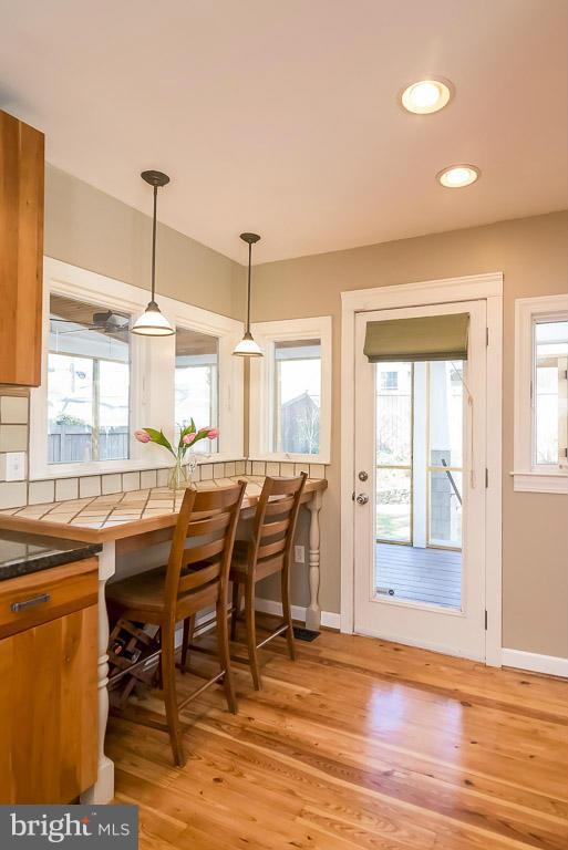 MURRAY HILL - Residential