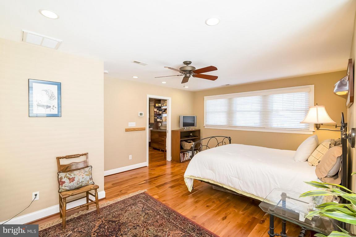 MURRAY HILL - Residential