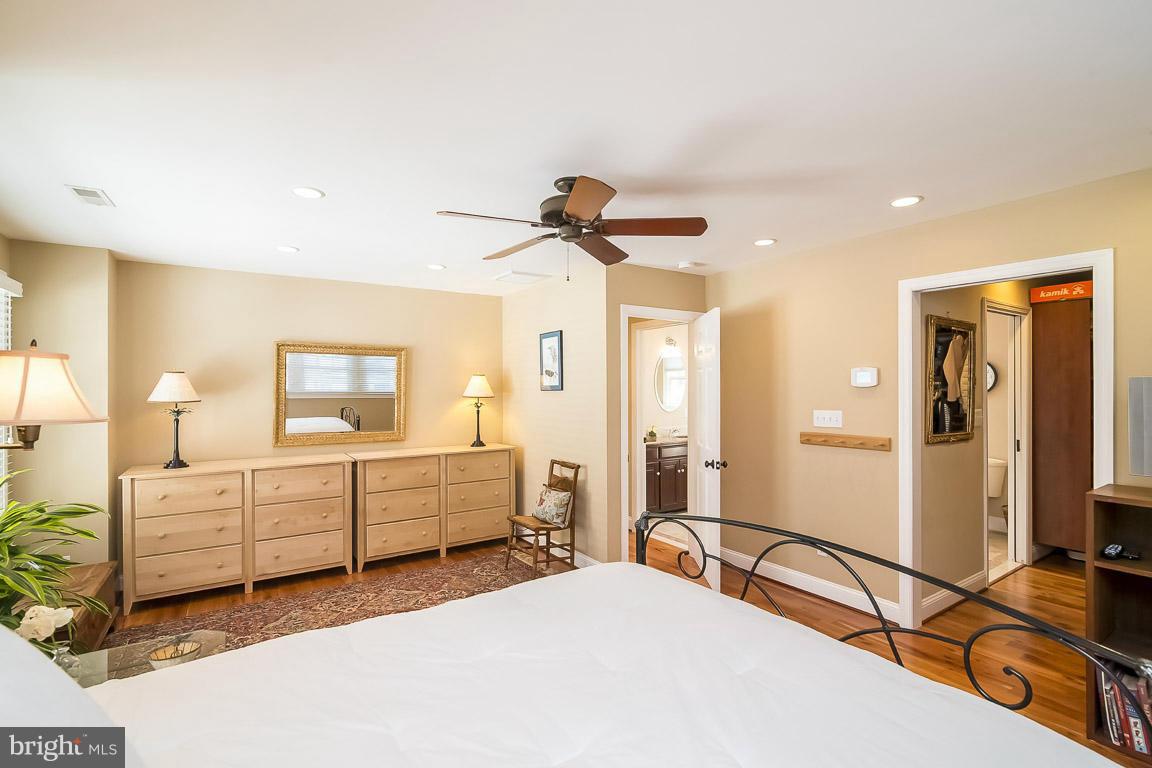 MURRAY HILL - Residential