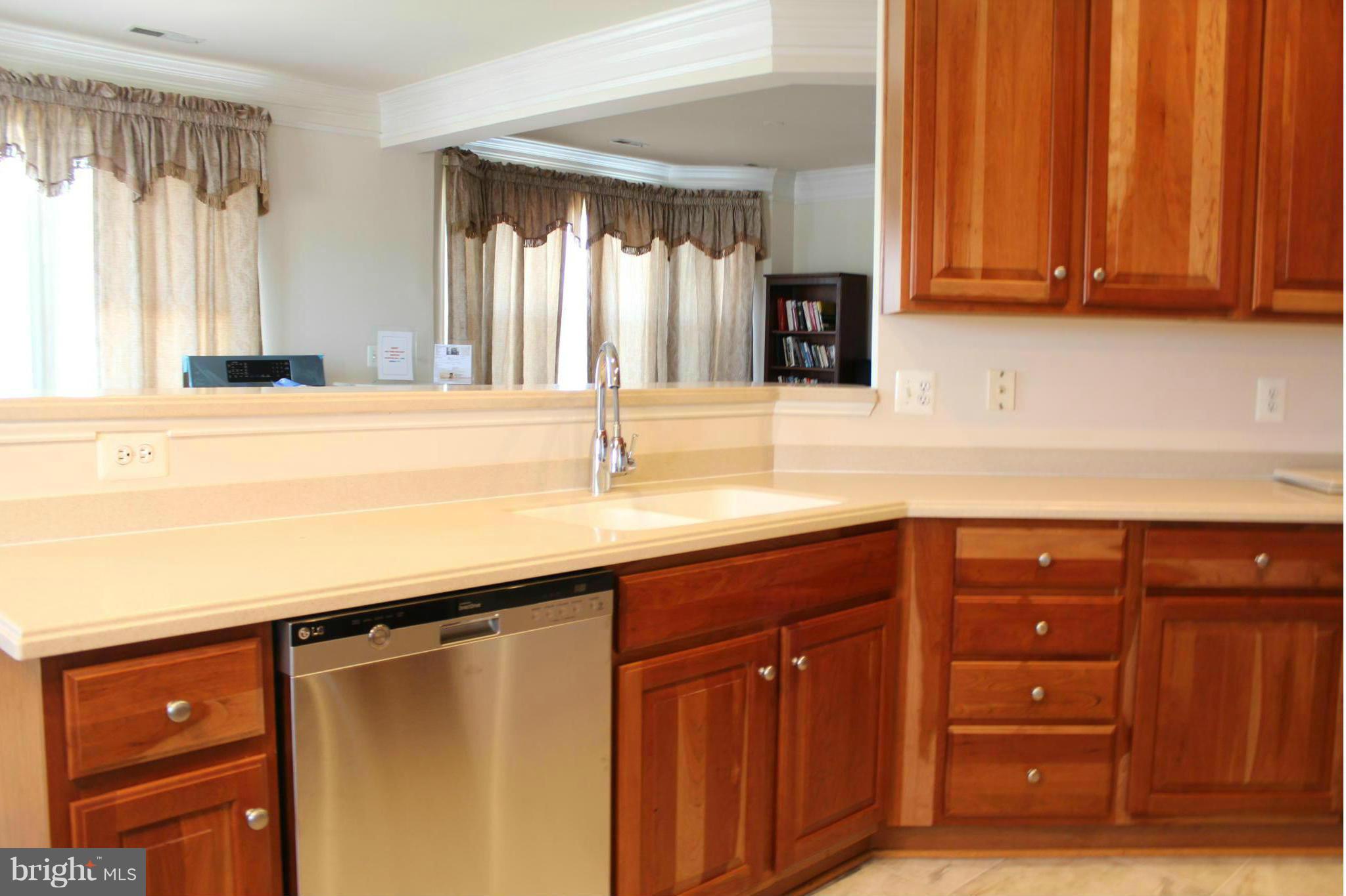 OLD TOWN CRESCENT - Residential