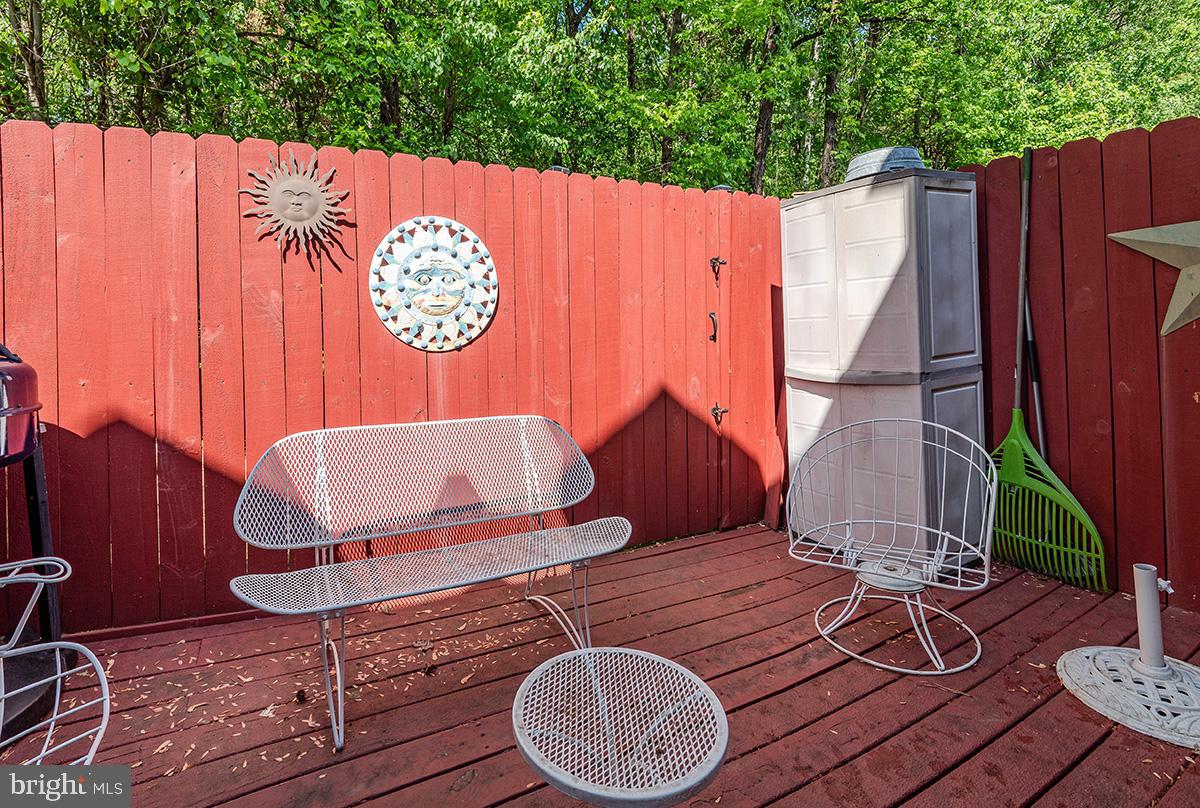 WINDMILL SQUARE - Residential