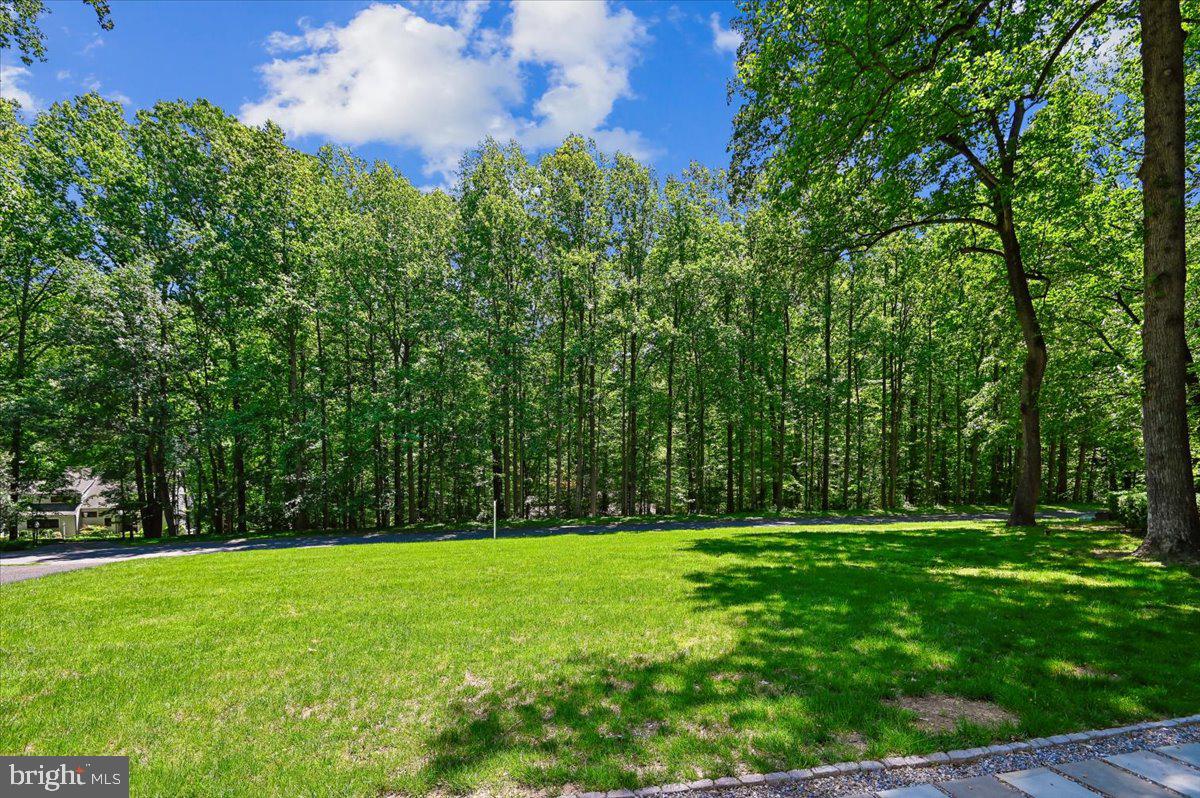 SIMPSON WOODS - Residential