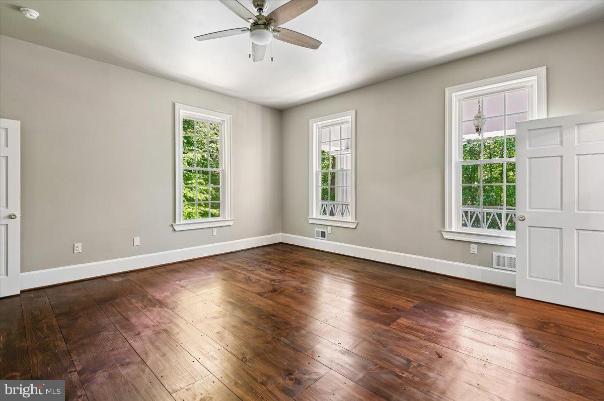SIMPSON WOODS - Residential