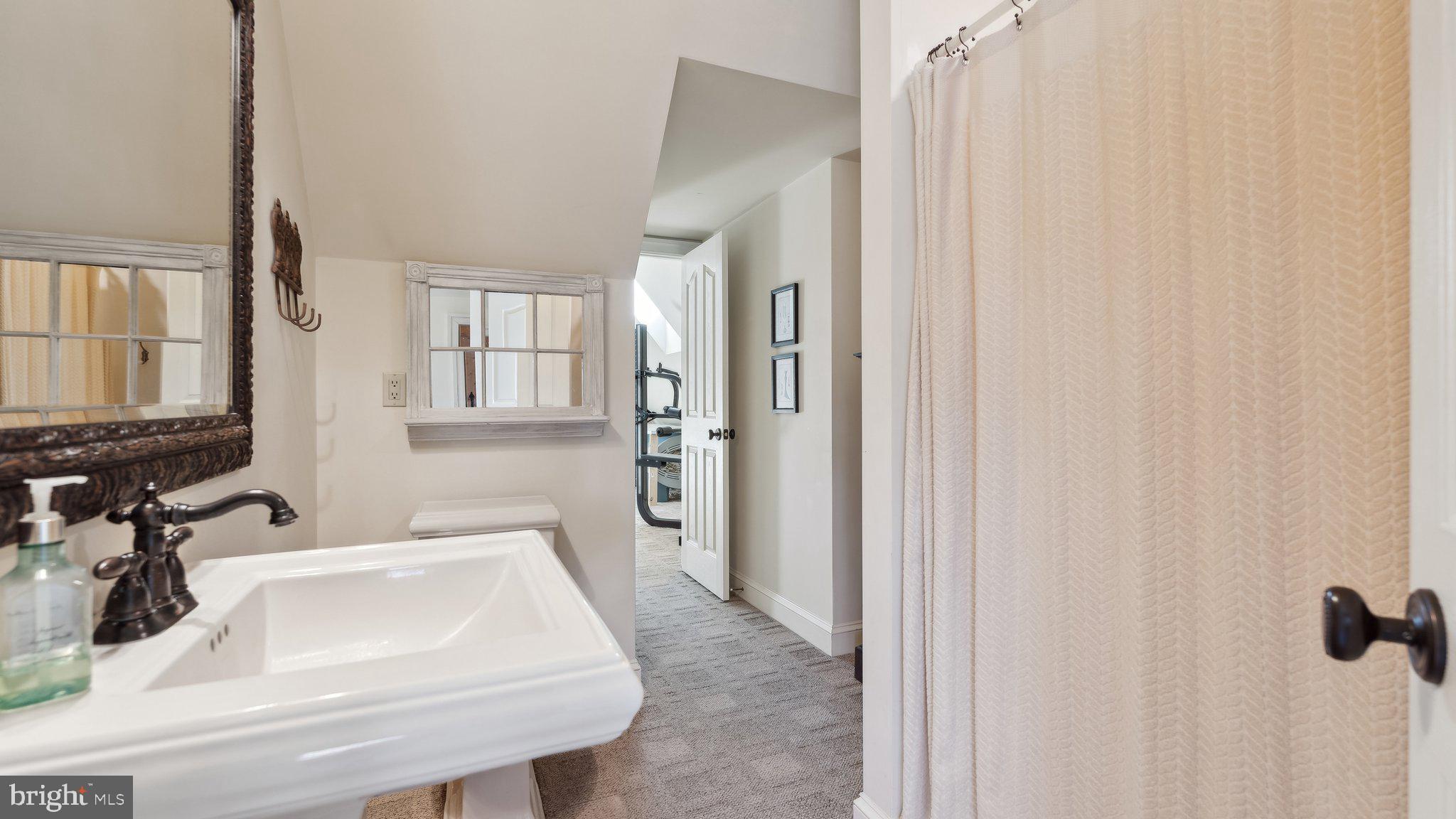 CURRIOMAN LANDING - Residential