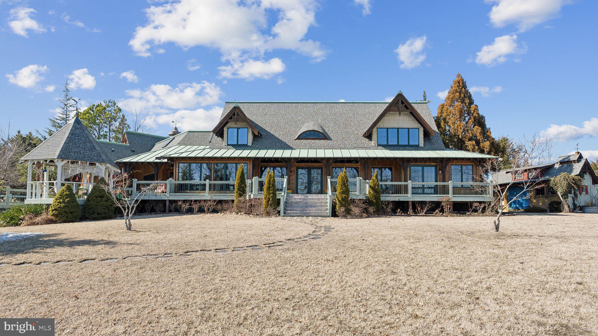 CURRIOMAN LANDING - Residential