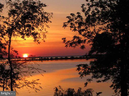 CURRIOMAN LANDING - Residential