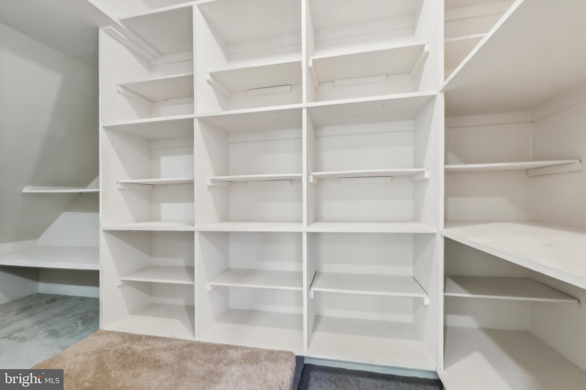 SEQUOYAH - Residential Lease