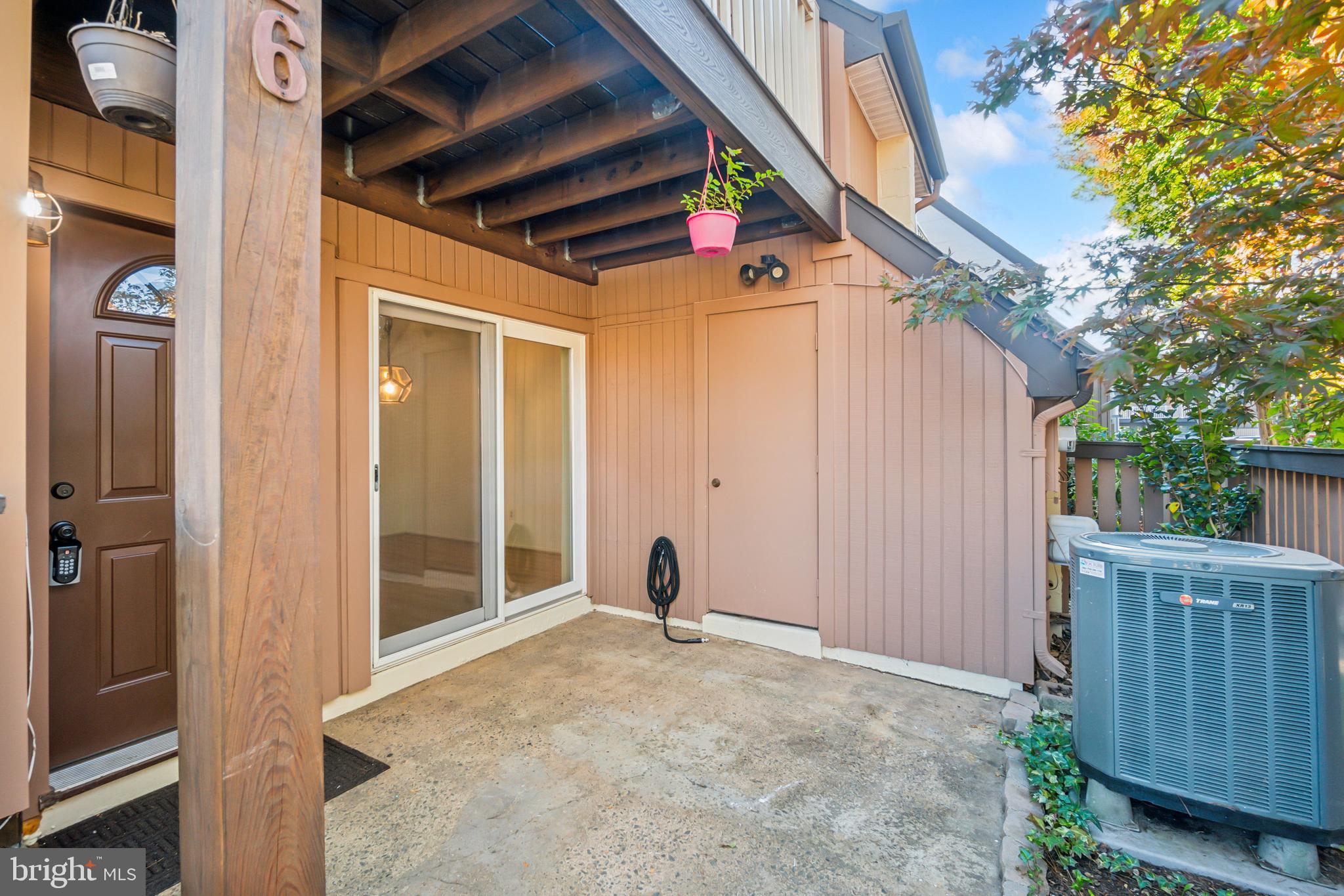 SEQUOYAH - Residential Lease