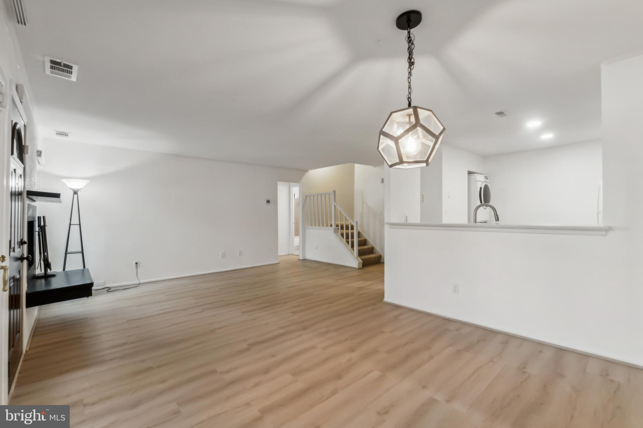 SEQUOYAH - Residential Lease