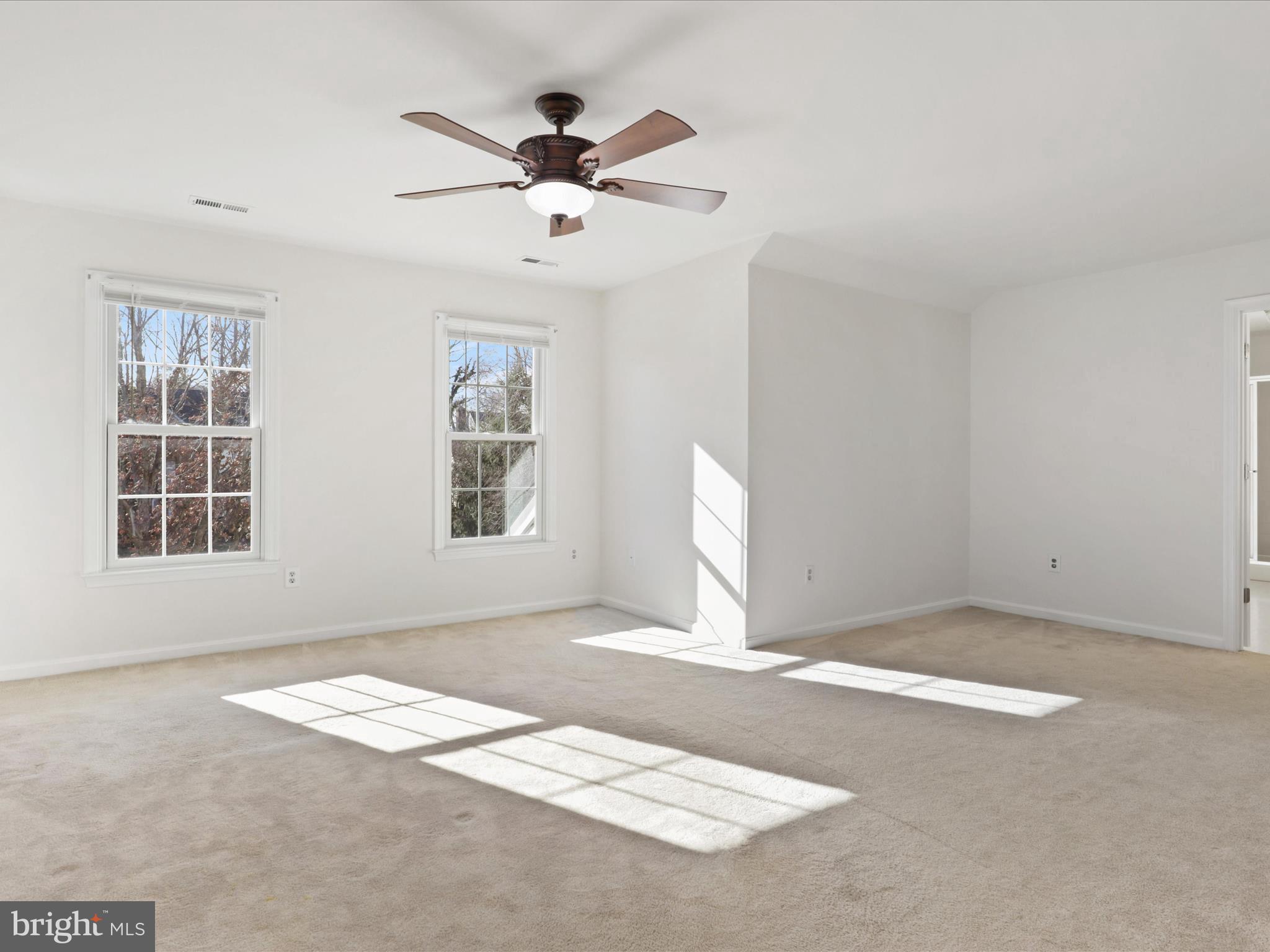 FOX POINT - Residential