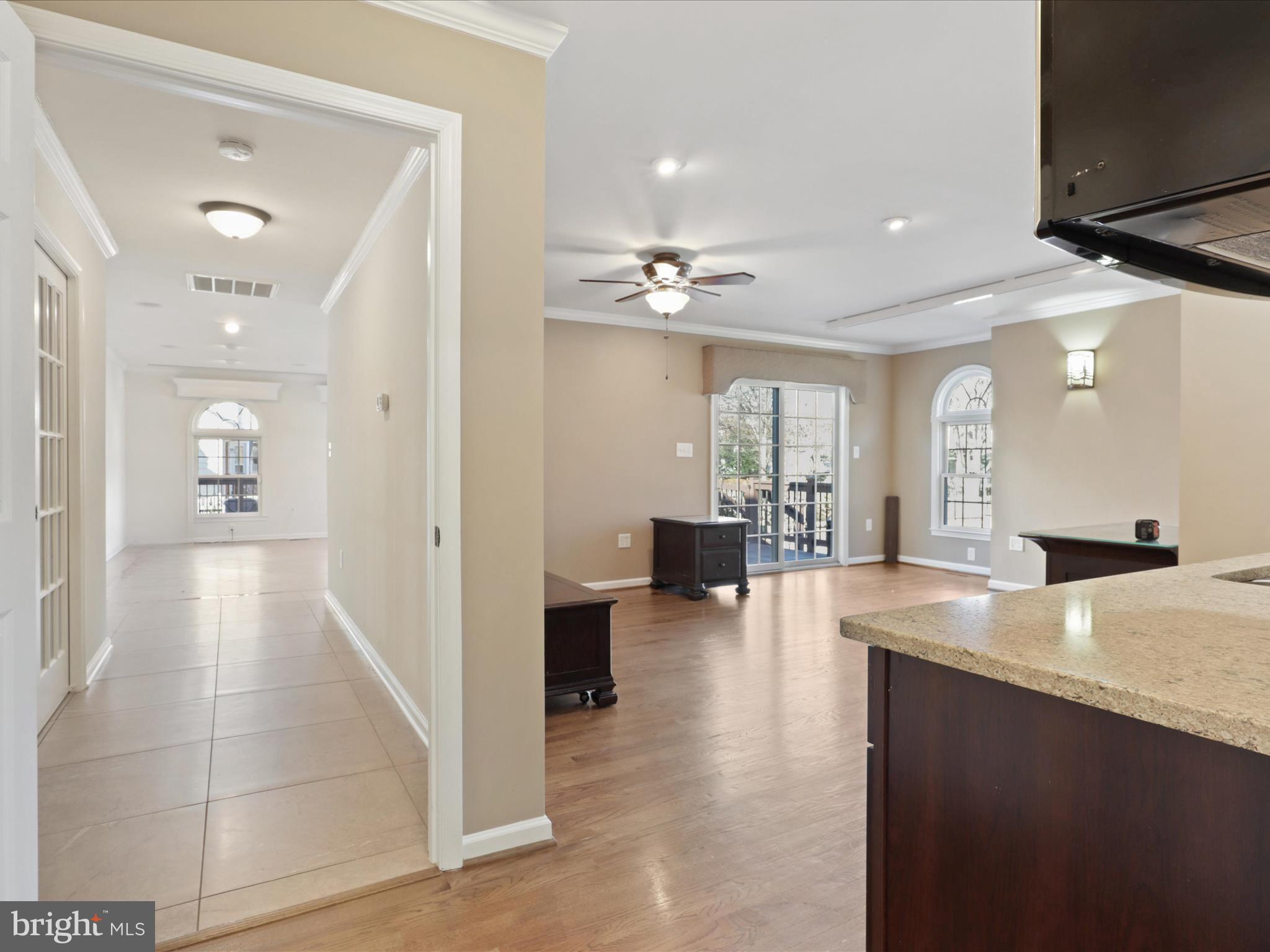 FOX POINT - Residential