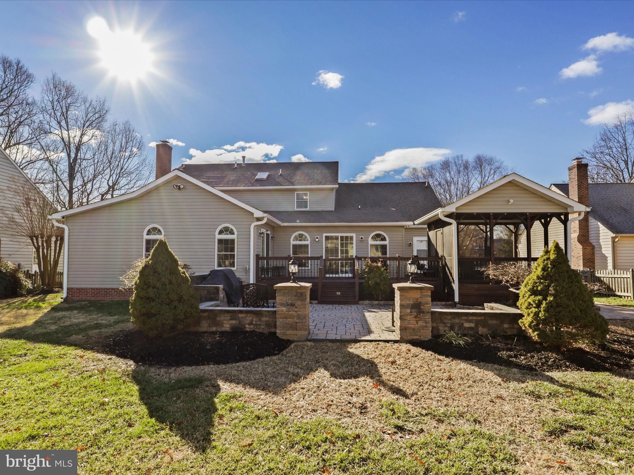 FOX POINT - Residential