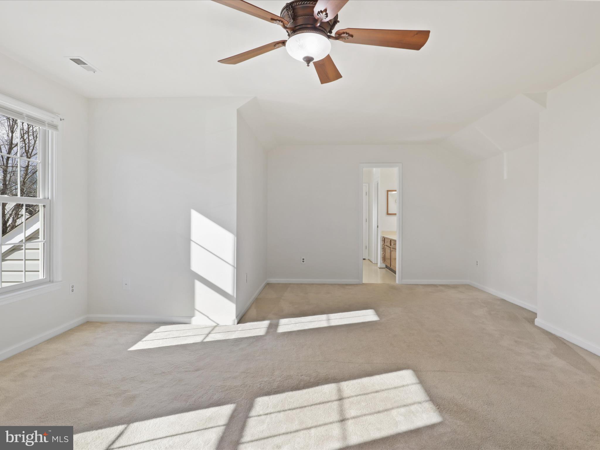 FOX POINT - Residential