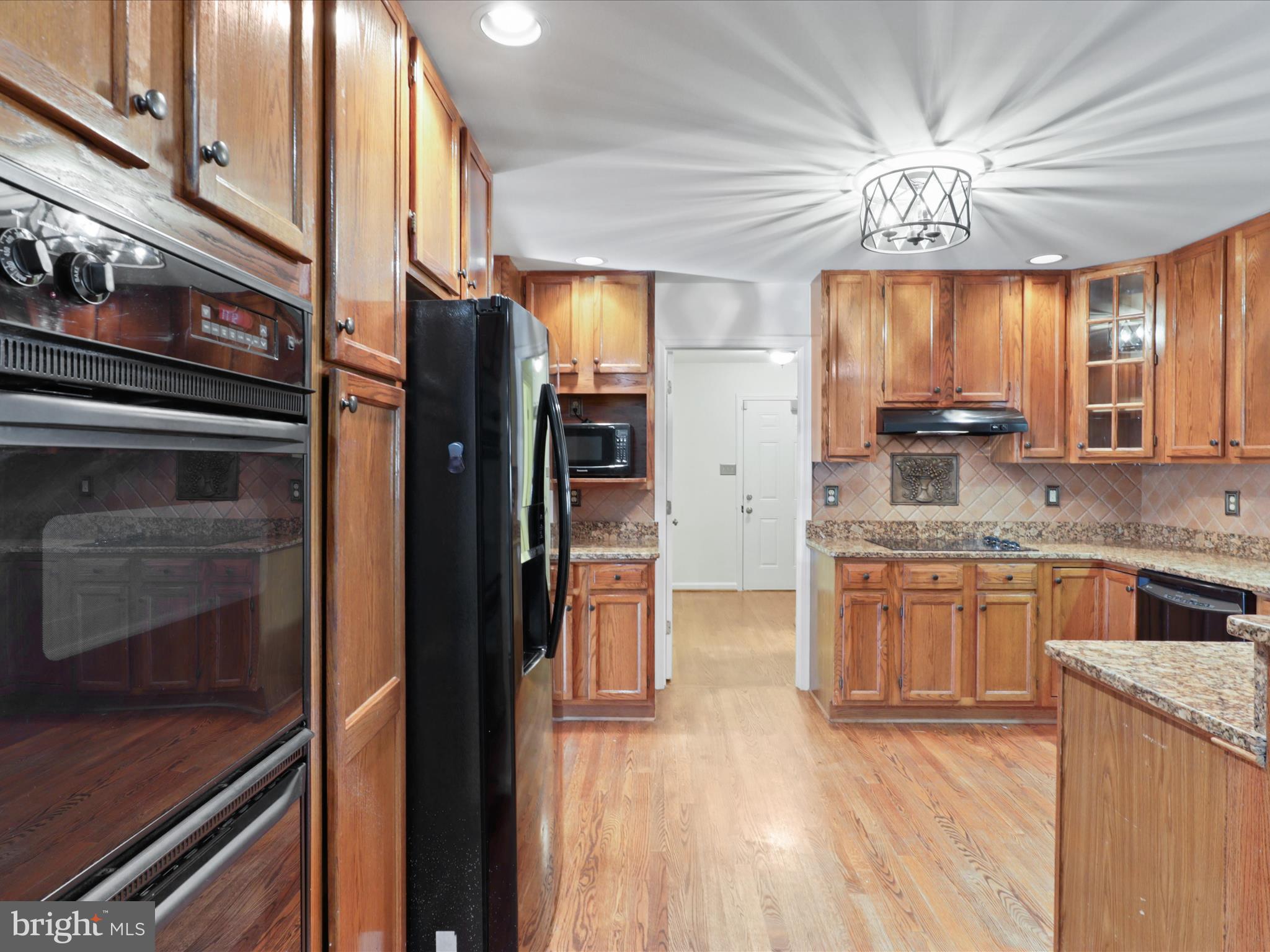 FOX POINT - Residential